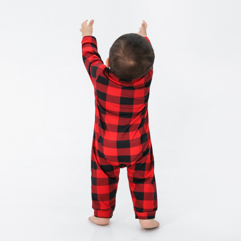 Buffalo Plaid Christmas Pajamas Family Photo – Cozy Holiday Sleepwear for the Whole Family