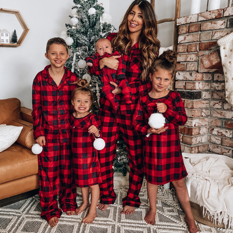 Buffalo Plaid Matching Family Christmas Pajamas with Dog Set – Holiday Sleepwear Main View